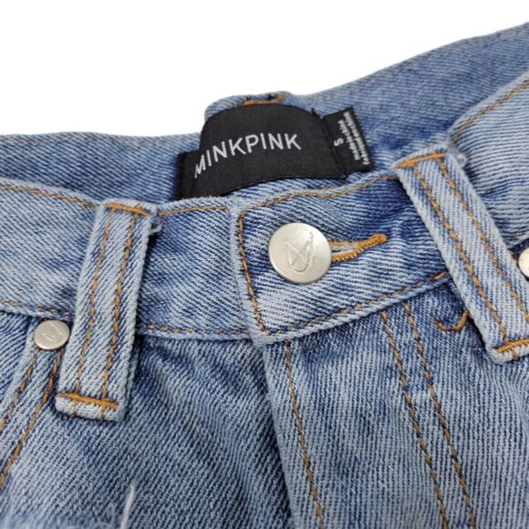 Minkpink Shorts Size Small W26"xL2.5" Destroyed Distressed Denim Shorts Cut Offs - Picture 5 of 5
